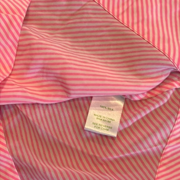 🌸 Lilly Pulitzer Moxy 100% Silk Shirt Small - Picture 4 of 8